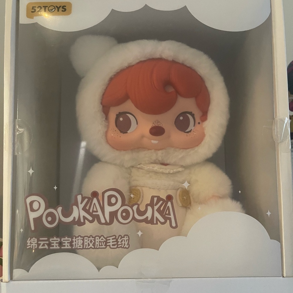 Poukapouka Big Plush Toy